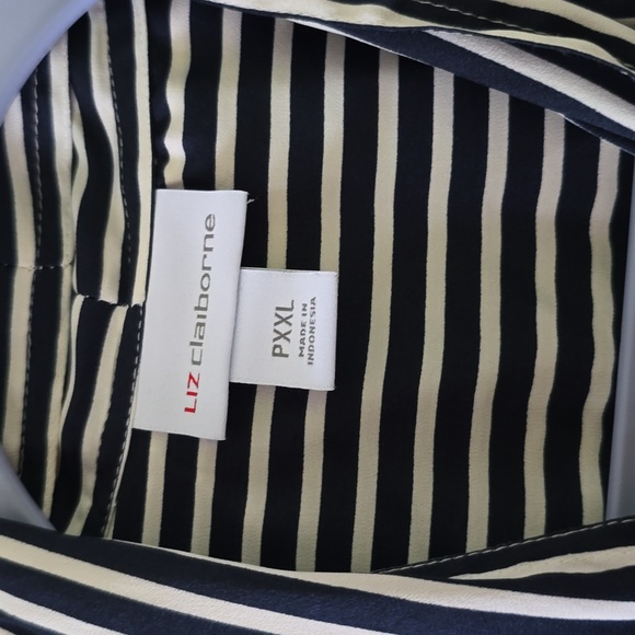 LIZ CLAIBORNE WOMENS PLUS PETITE NAVY/WHITE STRIPES LONG SLEEVE BLOUSE SIZE PXXL - Picture 4 of 14